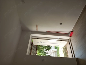 Ap de închiriat la curte comuna, iozefin aproape de piață la 200euro - imagine 1