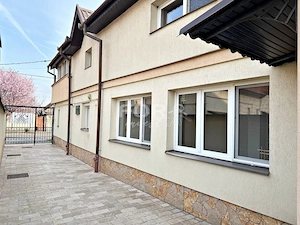 Casa zona Iosia, 6 camere, 428mp teren, de vanzare/schimb - imagine 2