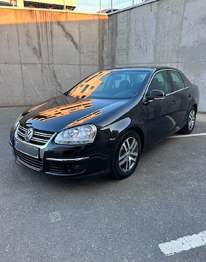Vand Volkswagen jetta 1.9 tdi an fab 2008  prim proprietar  - imagine 3
