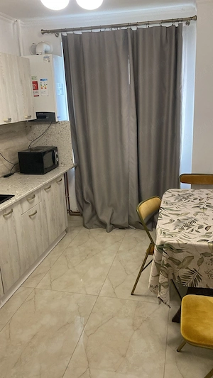 Se inchiriaza apartament cu 2 camere Circumvalatiuni Iulius Town - imagine 4