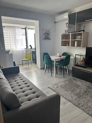 Proprietar închiriez apartament 3 camere  - imagine 8