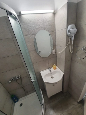 Închiriem apartamente și studiouri in zona Lidl Mamaia Nord Constanța - imagine 7