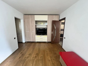 Apartament 2 camere de închiriat Zona centrală liniștită. - imagine 3
