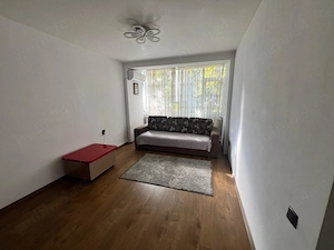 Apartament 2 camere de închiriat Zona centrală liniștită. - imagine 2