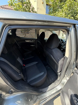Vând Nissan Qashqai 1.6 dCi 130 CP Automat, an 2018, 63.500 km reali - imagine 3
