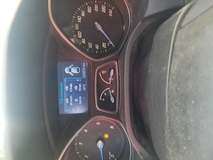 Vând Ford Focus an 2012 1.6 motorină  - imagine 4