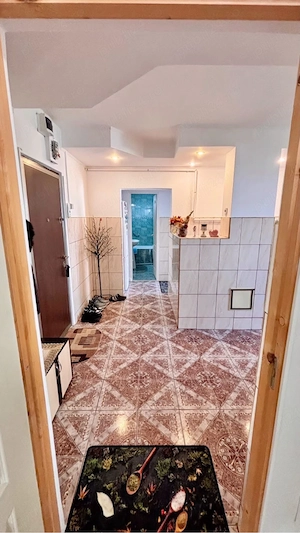 Vand urgent apartament 2 camere  - imagine 4