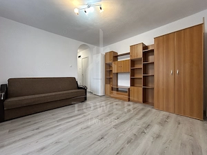 Apartament ideal pentru studenți, 3 camere se inchiriat | Zona Cedonia - imagine 4