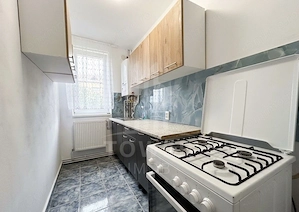 Apartament ideal pentru studenți, 3 camere se inchiriat | Zona Cedonia - imagine 2