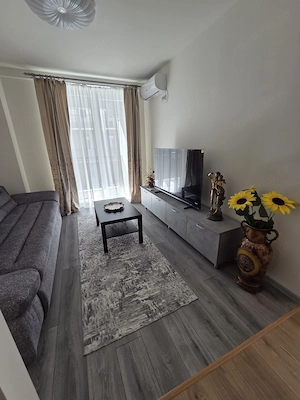 Apartament prima inchiriere 3 camere, 2 bai, parcare subteran, Aradulu - imagine 2