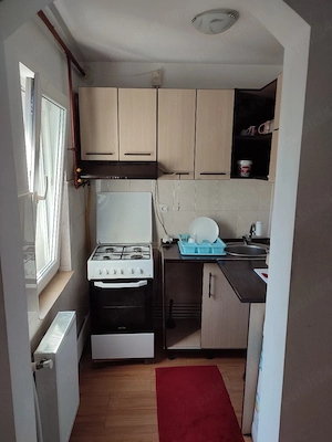 Inchiriez apartament 2 camere zona Scoala 8, Bratianu - imagine 2