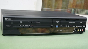  DVD recorder Combo cu VHS FUNAI model W4A stereo Hi-Fi 