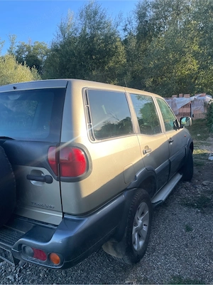 Nissan Terano - imagine 4