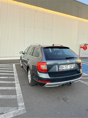  Skoda Octavia 3 Scout   2.0 TDI 184 CP   4x4   DSG - imagine 3