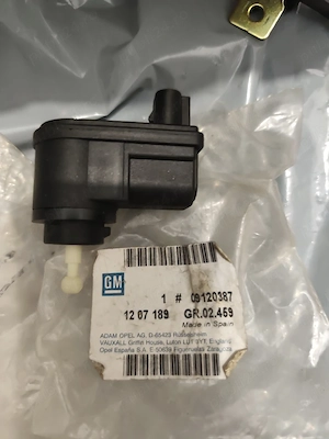 motoras far Opel Vectra B original Nou GM 91203871 09152523 - imagine 2
