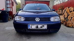 Vând Volkswagen Golf 4