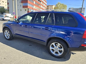 Volvo XC90 D5 2.4 Diesel 185 CP   stare impecabilă   mașină de familie   foarte bine întreținută - imagine 2