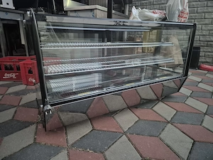 VITRINA frigorifica cumparata de noua