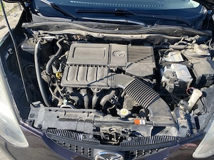 Vând Mazda 2 2009  .. - imagine 5