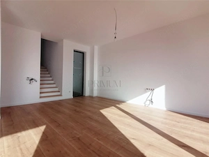 DUPLEX IN ZONA DE TOP - ASFALT -  INSTALATIE DE IRIGAT - imagine 5