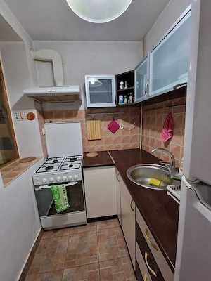 garsoniera costin georgian-modern-metrou 1 minut - imagine 7