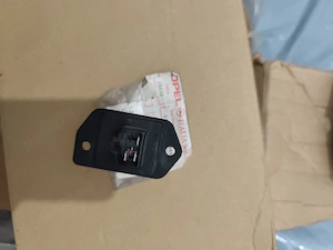rezistenza trepte caldura Renault Trafic II,III OPEL Vivaro A,B cod piesa 51540-40780  - imagine 2