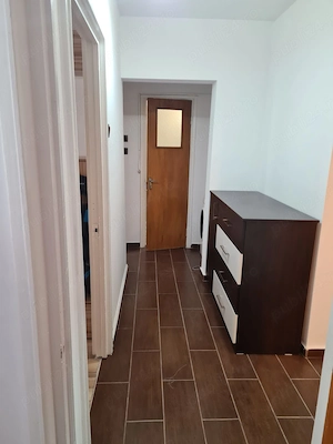 Închiriez apartament 3 camere - mobilat complet - 410 euro - imagine 10