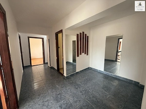 Inchiriere Apartament 3 Camere, Primaria Ploiesti, Centru, 96mp - imagine 19