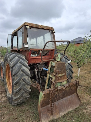  tractor International 1055, 4x4 - imagine 4