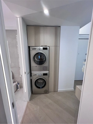 Cortina North | 2 camere ultra-modern | Etaj 8 | Balcon generos + parcare - imagine 8