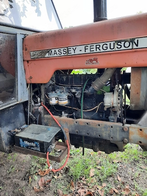 Tractor Massey Ferguson 1080 - imagine 4