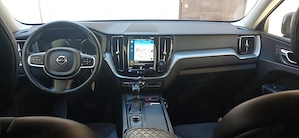 Volvo XC 60 D4 AWD Momentum - imagine 8