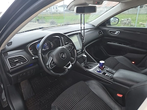 Renault talisman 2020 2.0 l diesel 200 cai automat - imagine 3