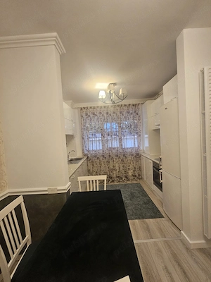 Inchiriez apartament 2 camere