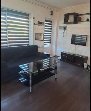 Dau in chirie spatiu comercial modern
