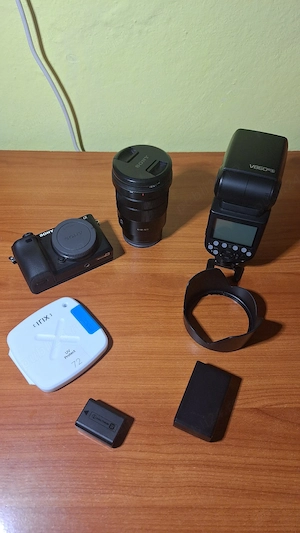 Sony A6400 + 18-105mm F4 G OSS + Godox V860III-S - Kit complet foto - imagine 5