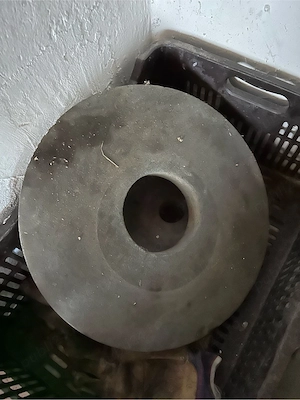 Piatra de polizor mare   Disc abraziv pentru ascuțit