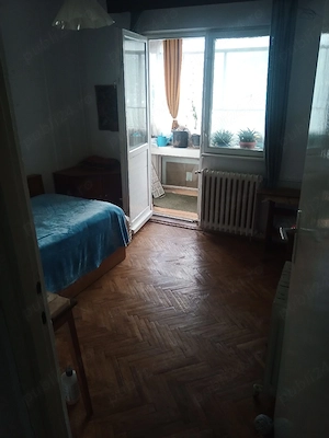vând apartament trei camere Gheorghe Lazăr - imagine 6