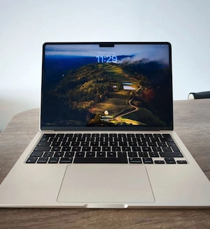 Laptop Apple MacBook Air M2*  