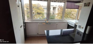 Apartament 2 camere transformate in 3 zona Bucovina - imagine 5
