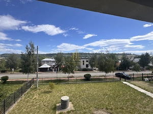 Casă de 301 mp, cu teren de 1.700 mp – central, Dărmănești - imagine 2