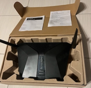 Vand router NETGEAR Nighthawk AX4 AX3000 4-Stream WiFi Router