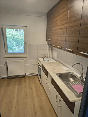 Decomandat 2 Camere Etaj 2 Zona Lipovei - imagine 3