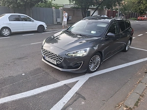 Ford.  Focus. Vignale - imagine 3