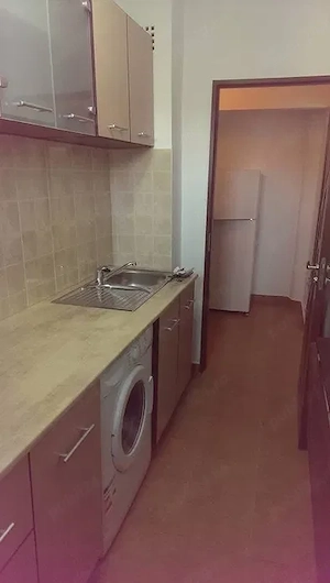 garsoniera dristor-modern-metrou la scara blocului - imagine 6