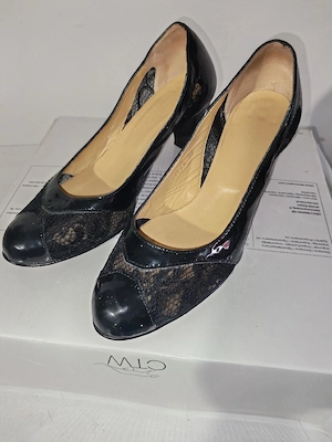 Pantofi de damă
