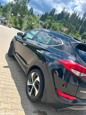 Hyundai Tucson 2.0 CRDI 4WD 6AT Luxury+ - imagine 2