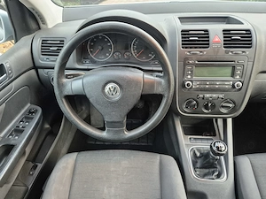 VW Golf 5 -1.6 benzina - imagine 7