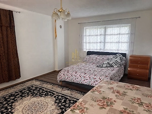 Casă de 301 mp, cu teren de 1.700 mp – central, Dărmănești - imagine 9