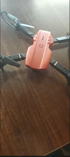 Dronă-jucărie cu cameră, telecomandă și 3 baterii